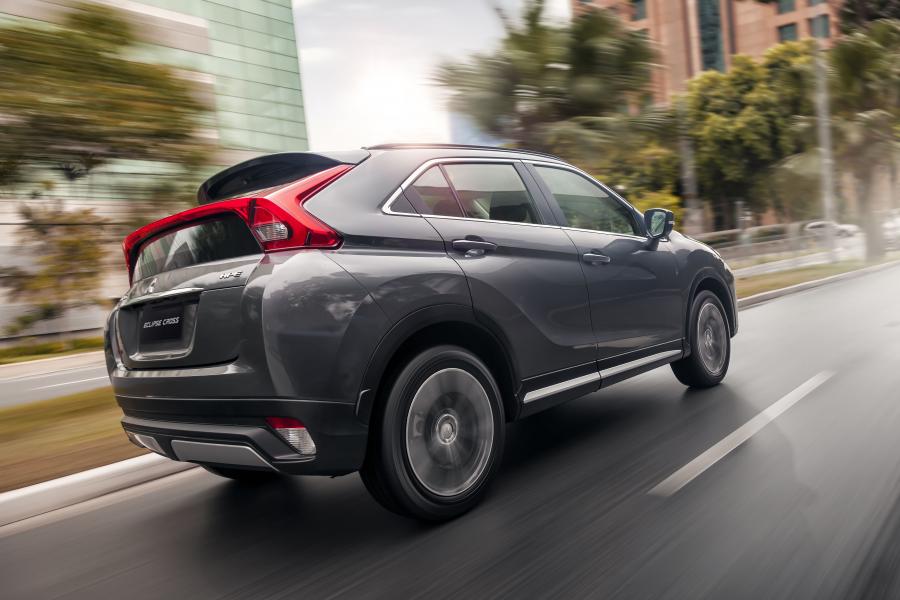  Mitsubishi Eclipse Cross HPE 2019 года  (LA) (фото 4 из 8)